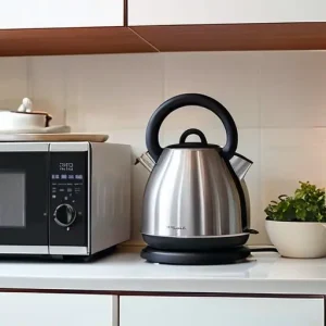 Как безопасно использовать электрочайник, микроволновку и мультиварку
