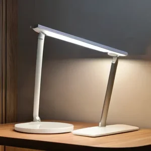 Как выбрать настольную лампу для дома и работы