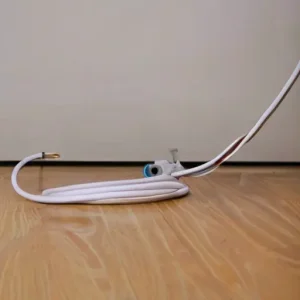 Почему не все бытовые приборы стоит подключать через удлинитель