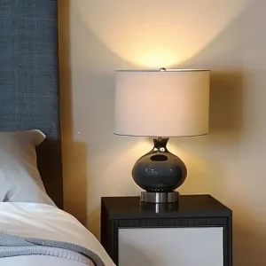 Как сделать использование прикроватных светильников более удобным