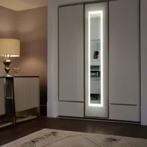 Что учитывать при использовании электрических устройств в помещениях без естественного света